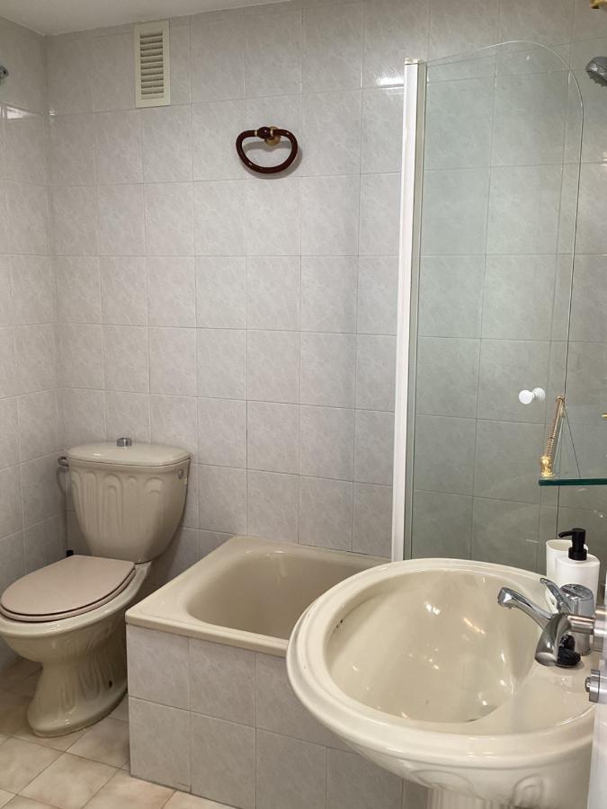 Fuengirola Puerto 2 Room & Parking Exterior photo