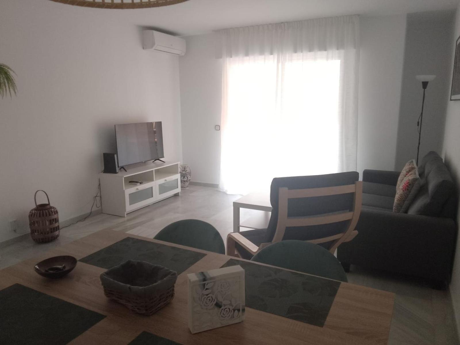 Fuengirola Puerto 2 Room & Parking Exterior photo